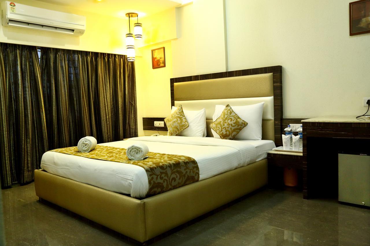 The Majestic Suites Calcutta Exterior foto