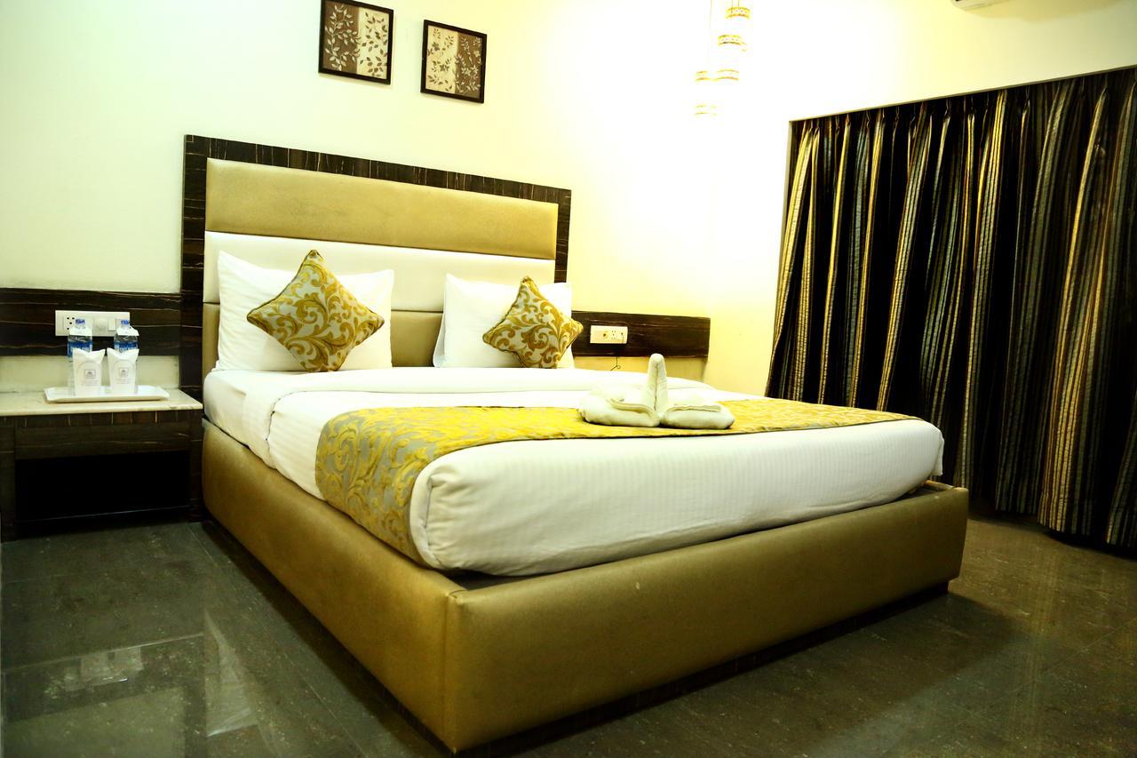The Majestic Suites Calcutta Exterior foto